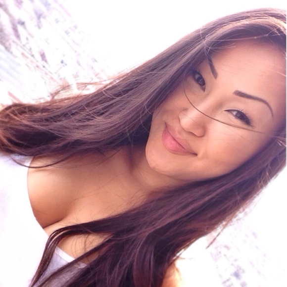 Meet the Posher Other - Meet your Posher, Sanna